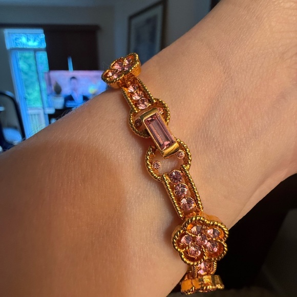 Vintage Gold-Tone Pink Rhinestone Bracelet • Unsigned • Rope-Link Statement - Picture 2 of 4